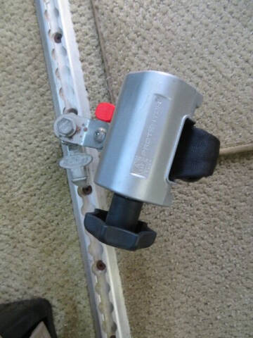 2010 Ford E-Series E-150