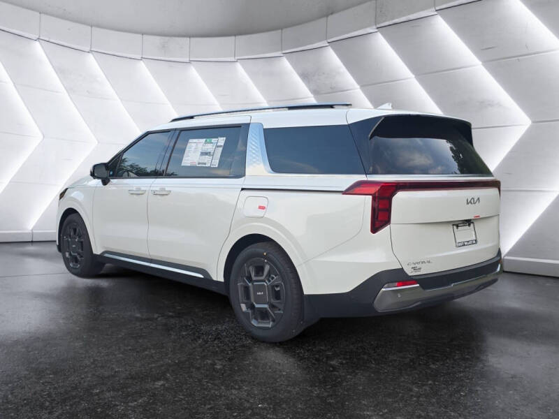 2026 Kia Carnival SX