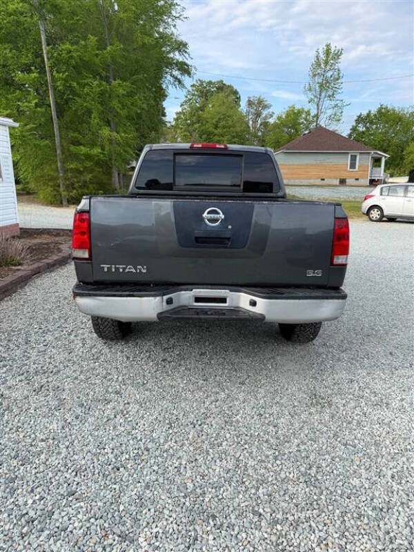 2005 Nissan Titan