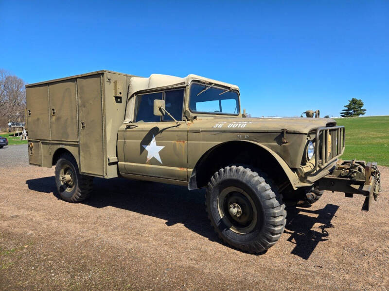 1971 Jeep M724