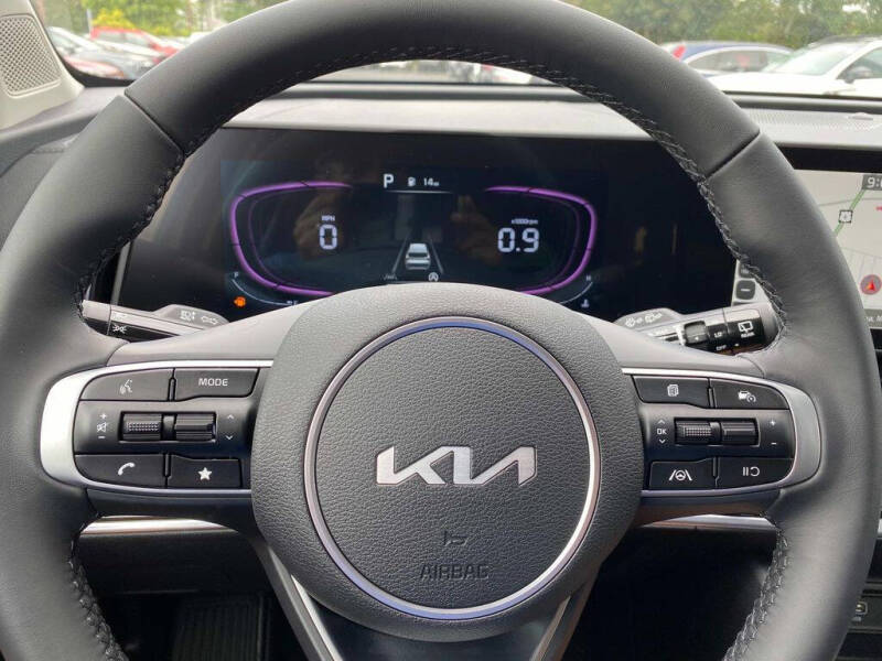 2025 Kia Sportage EX