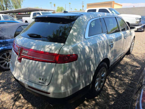 2016 Lincoln MKT EcoBoost