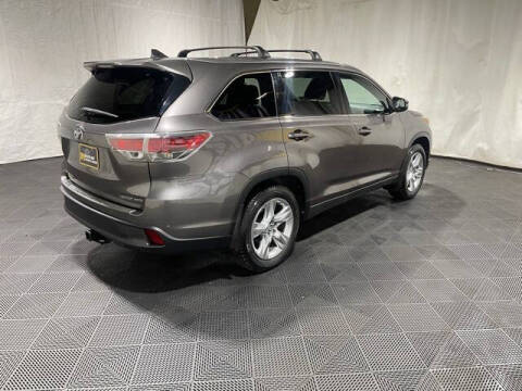 2016 Toyota Highlander Limited