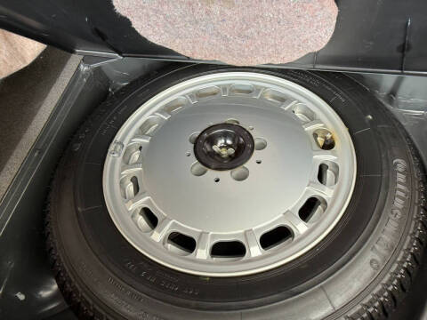 1987 Mercedes-Benz 560-Class 560 SL