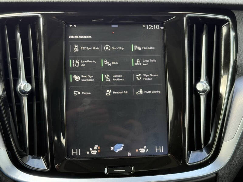 2020 Volvo S60 T5 Momentum