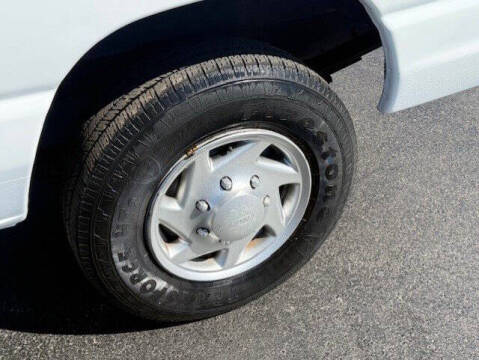 2012 Ford E-Series E-250