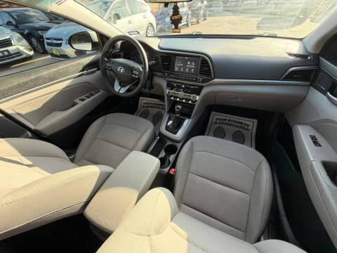 2020 Hyundai Elantra