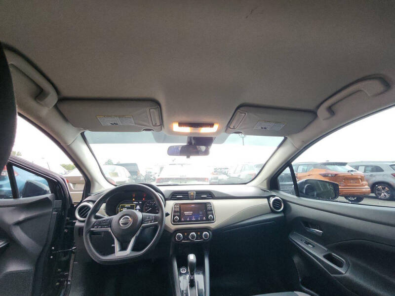 2021 Nissan Versa SV