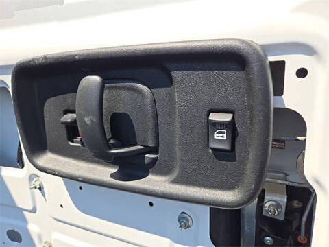 2023 Chevrolet Express 2500