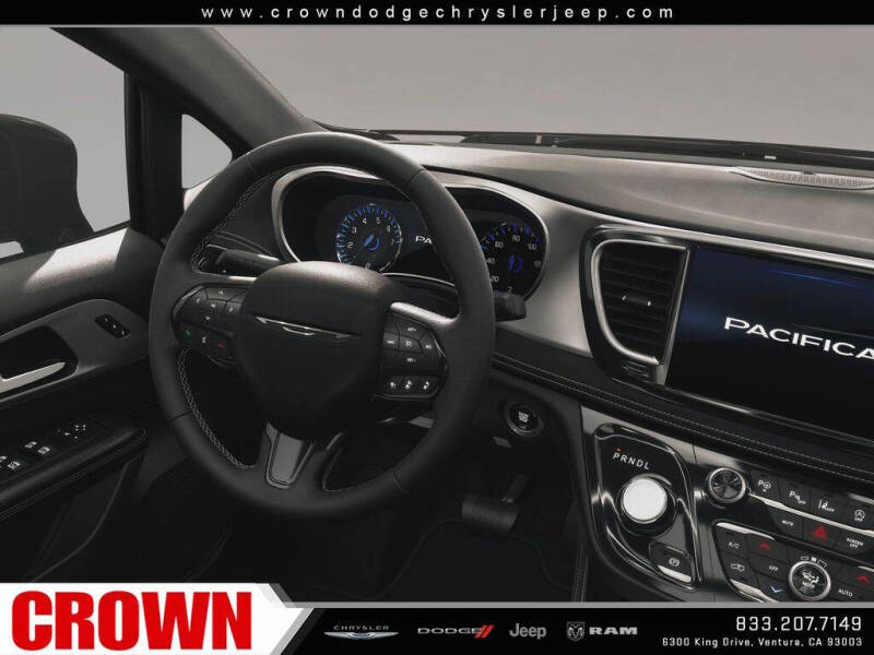 2027 Chrysler Pacifica Limited