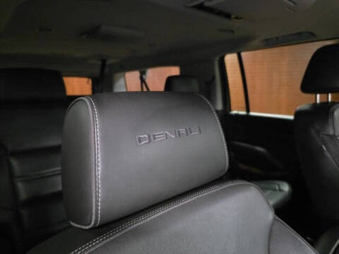 2017 GMC Yukon XL Denali