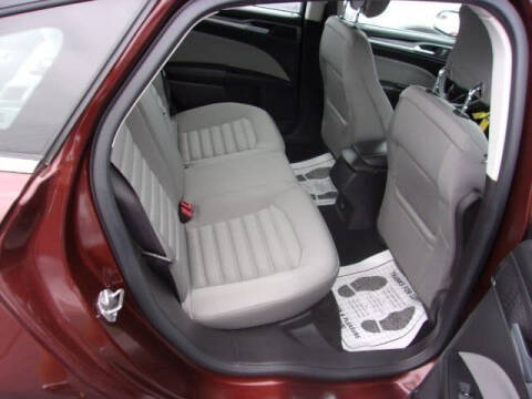 2015 Ford Fusion S