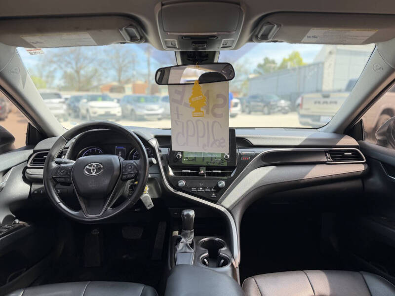 2021 Toyota Camry SE