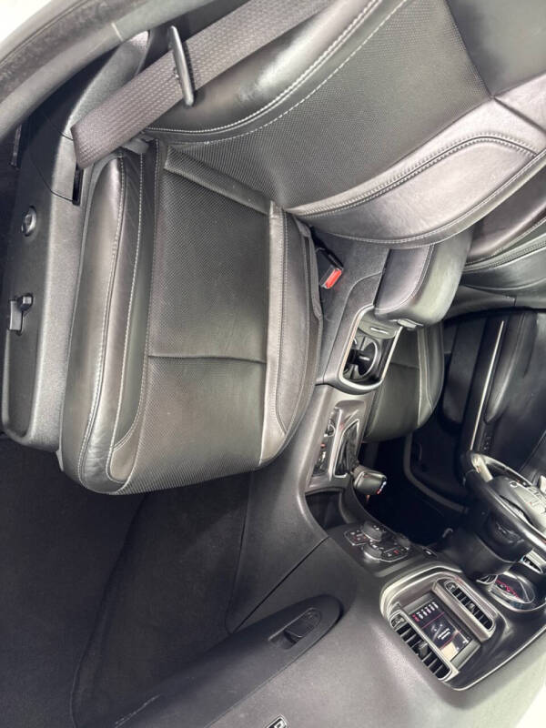 2020 Dodge Charger SXT