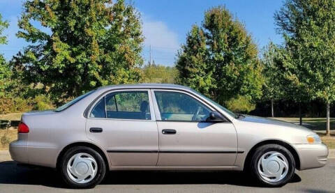 2000 Toyota Corolla for sale at CLEAR CHOICE AUTOMOTIVE in Milwaukie OR