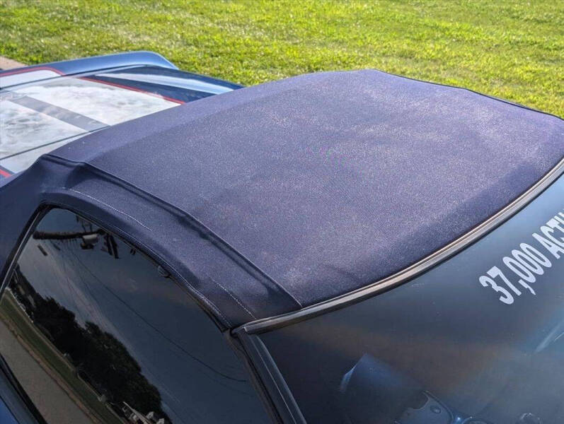 2004 Chevrolet Corvette