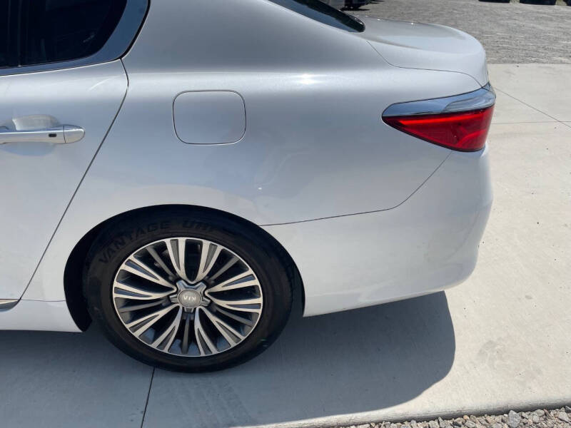 2016 Kia K900 Luxury V6