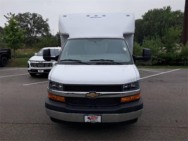 2024 Chevrolet Express 3500
