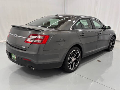 2018 Ford Taurus SHO