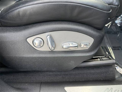 2020 Porsche Macan S