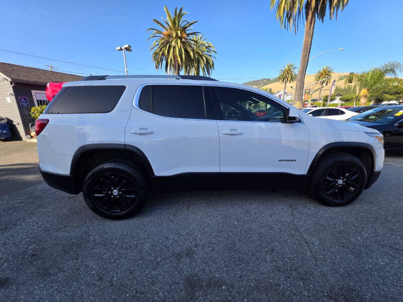 2019 GMC Acadia SLT-1