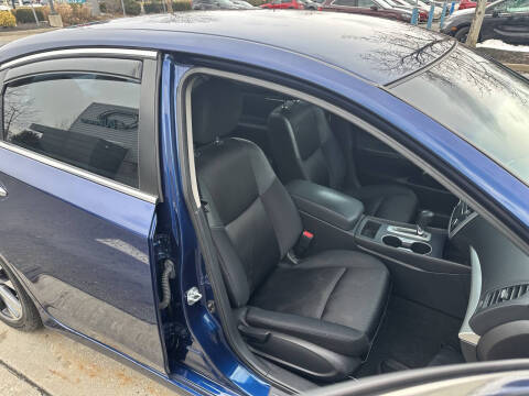 2016 Nissan Altima 2.5 SR