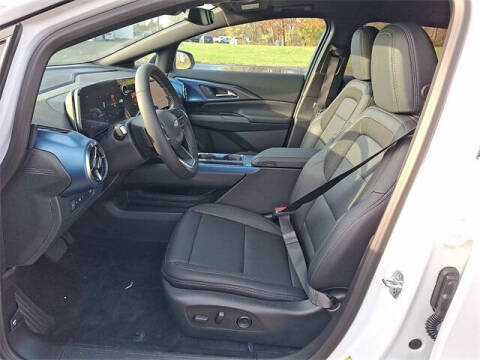 2026 Chevrolet Equinox EV LT 2