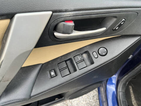 2012 Mazda MAZDA3 i Grand Touring