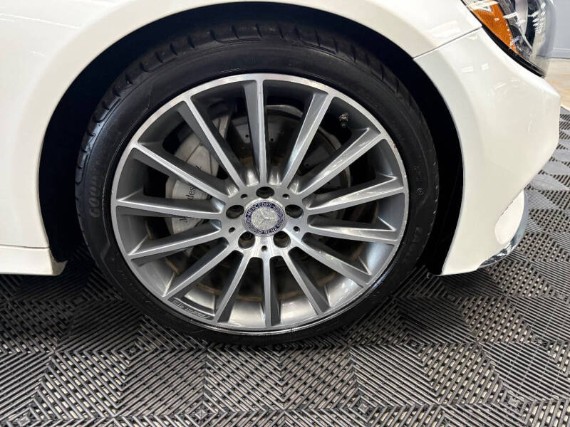 2016 Mercedes-Benz C-Class C 300 Luxury