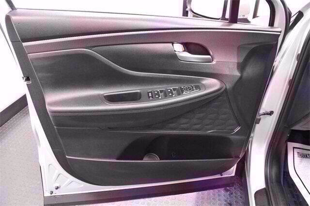 2019 Hyundai Santa Fe SE 2.4L