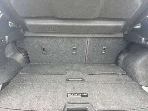 2020 Nissan Rogue Sport SV