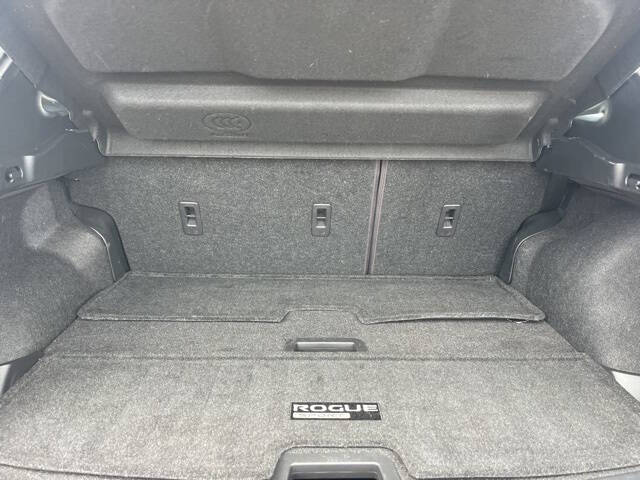 2020 Nissan Rogue Sport SV