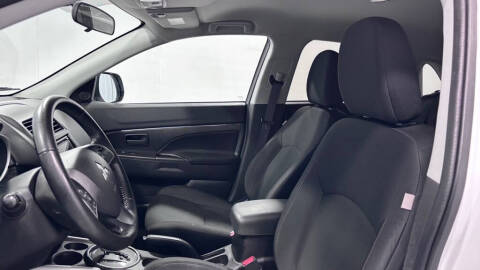2014 Mitsubishi Outlander Sport ES