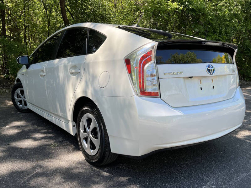 2015 Toyota Prius Three