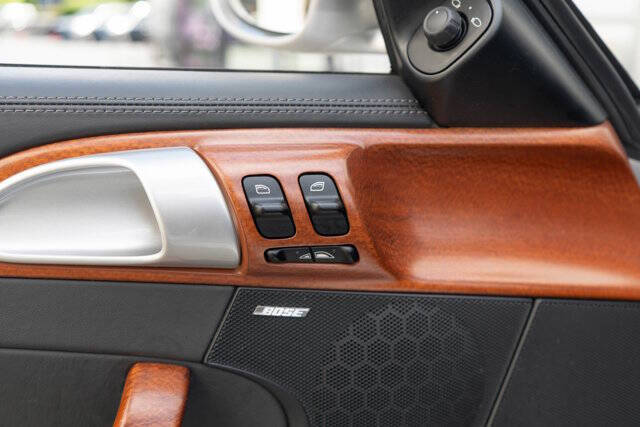 2008 Porsche 911 21