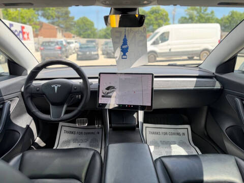 2020 Tesla Model 3 Standard Range Plus