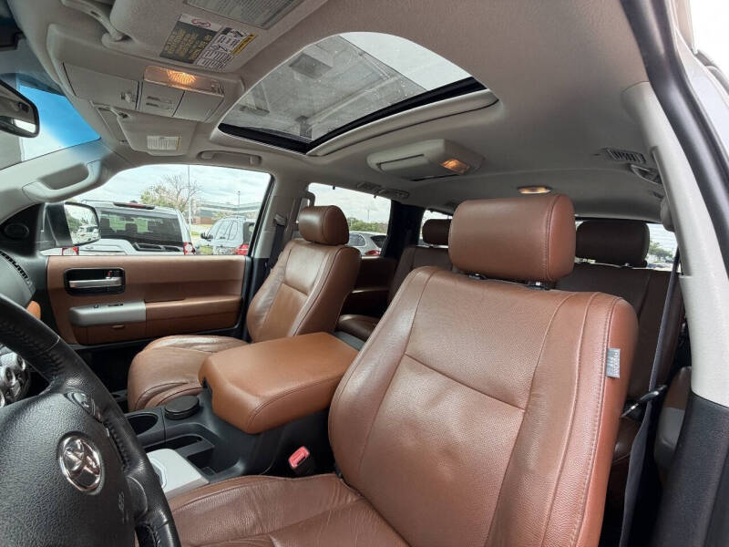 2008 Toyota Sequoia Platinum
