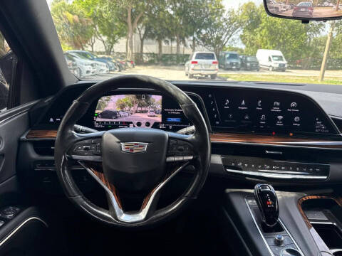 2021 Cadillac Escalade ESV Premium Luxury