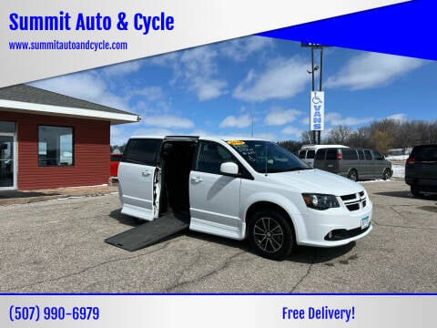 2018 Dodge Grand Caravan for sale at Summit Auto & Cycle in Zumbrota MN