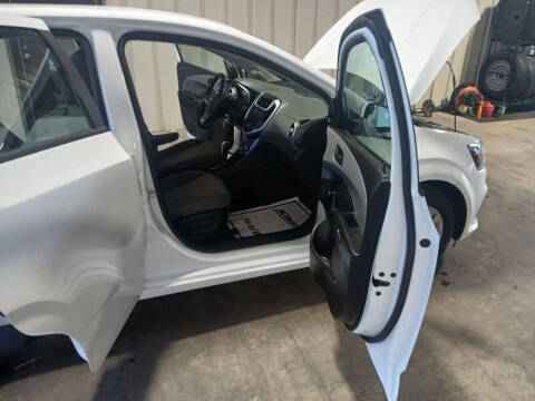 2017 Chevrolet Sonic LT Auto Fleet