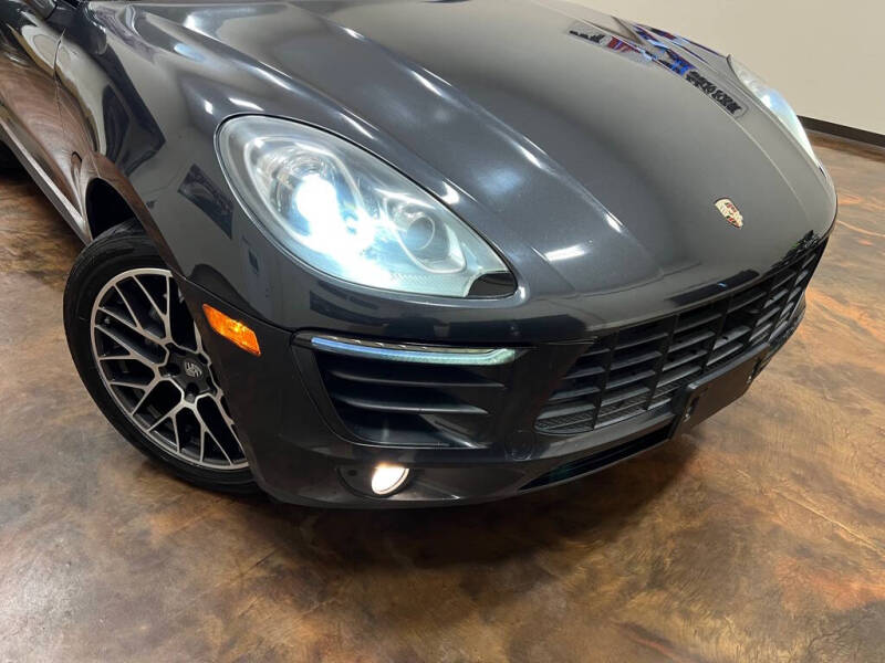 2018 Porsche Macan S