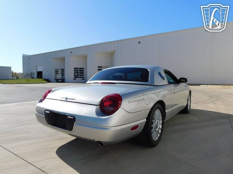 2004 Ford Thunderbird Deluxe