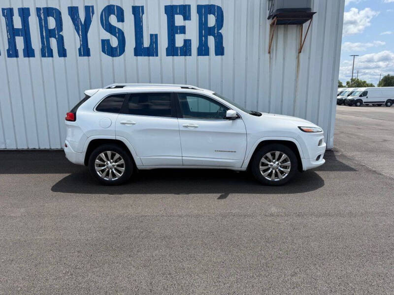 2018 Jeep Cherokee Overland