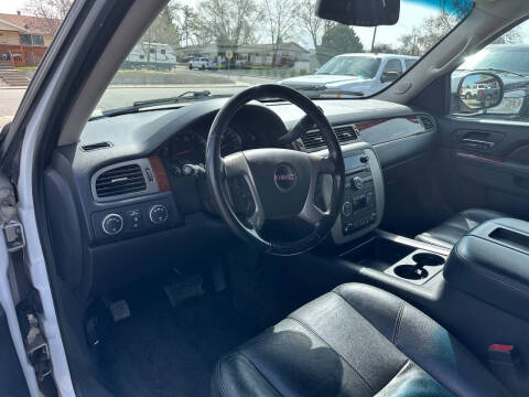 2013 GMC Yukon XL SLT