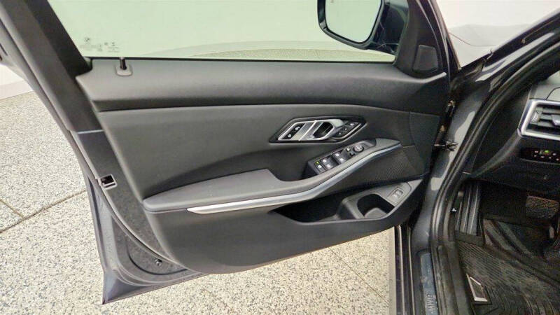 2019 BMW 3 Series 330i xDrive