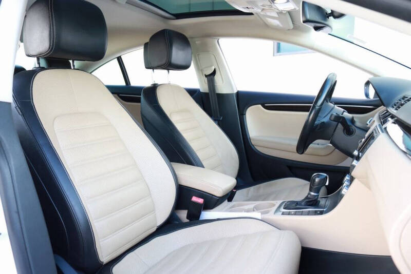 2015 Volkswagen CC 3.6L V6 4Motion Executive