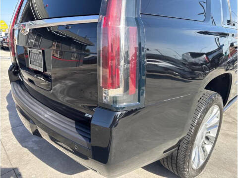 2015 Cadillac Escalade Platinum