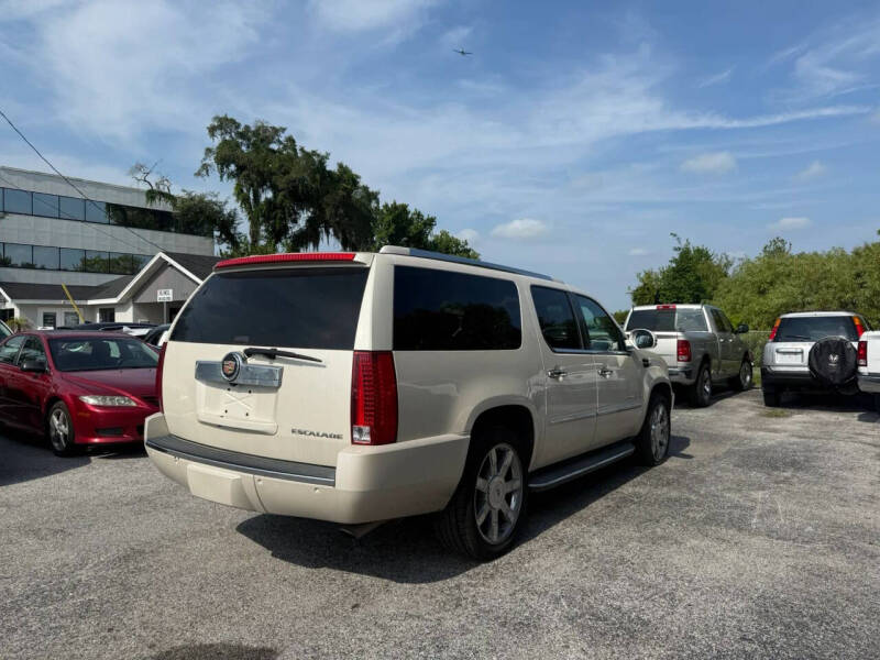 2013 Cadillac Escalade ESV Luxury