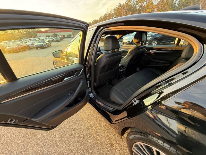 2018 BMW 5 Series 530i