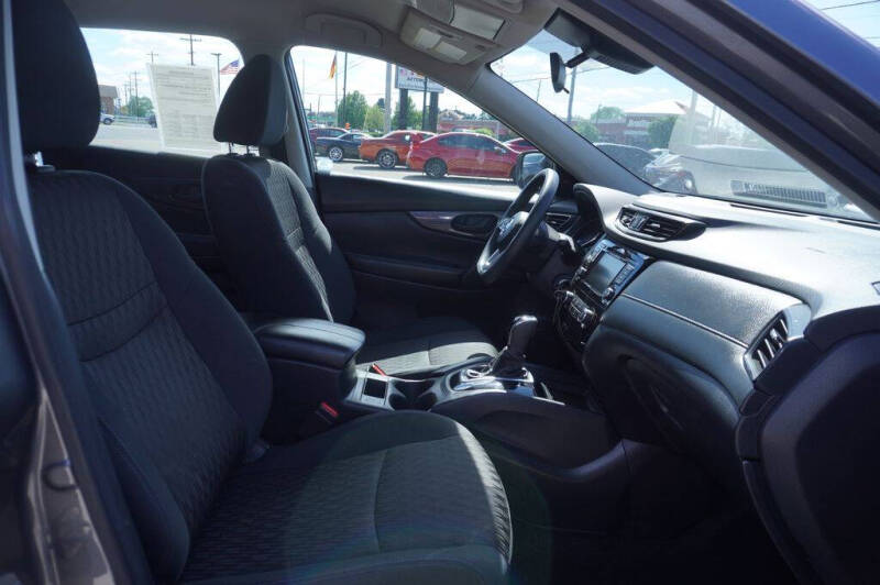 2020 Nissan Rogue S